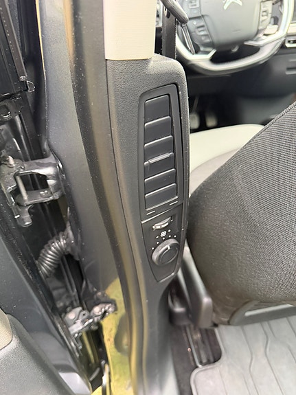 Citroen Grand C4 Picasso 12 of 30