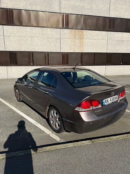 Honda Civic 2 of 8