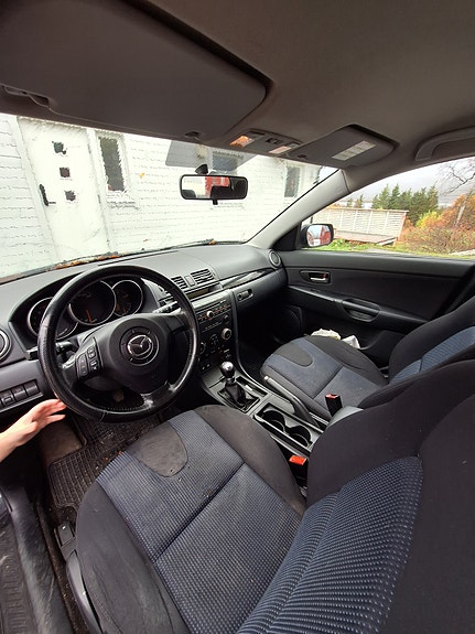 Mazda 3 6 of 6