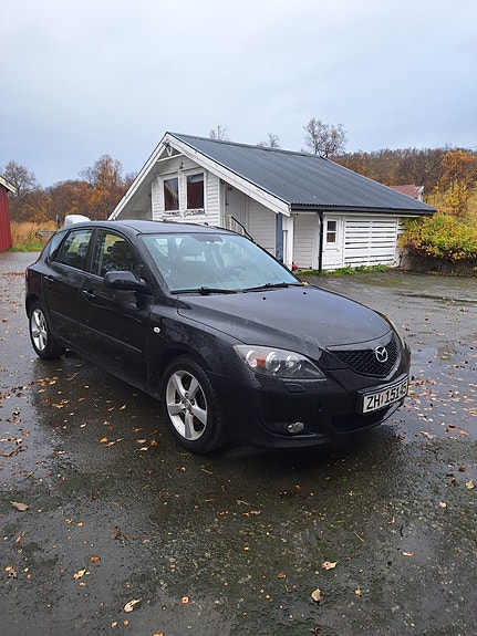 Mazda 3 3 of 6