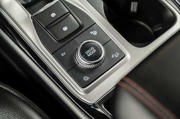 Ford Explorer 23 of 30