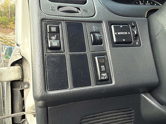 Toyota HiAce 10 of 24