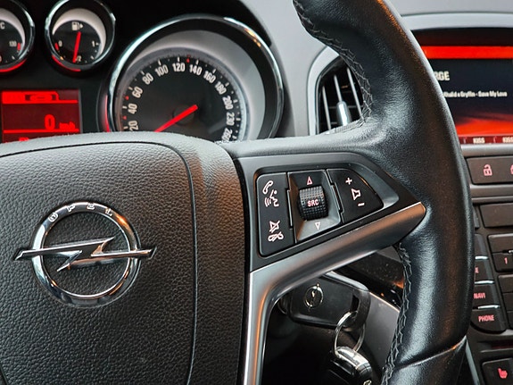 Opel Astra 22 of 29