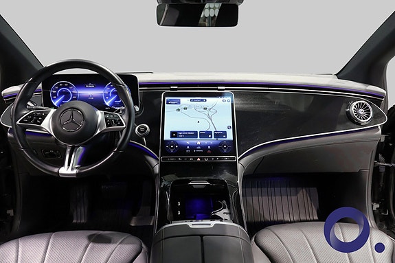 Mercedes-Benz EQE350 16 of 29