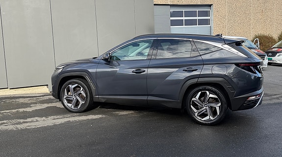 Hyundai Tucson 12 of 28