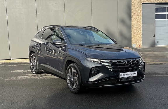 Hyundai Tucson 2 of 28