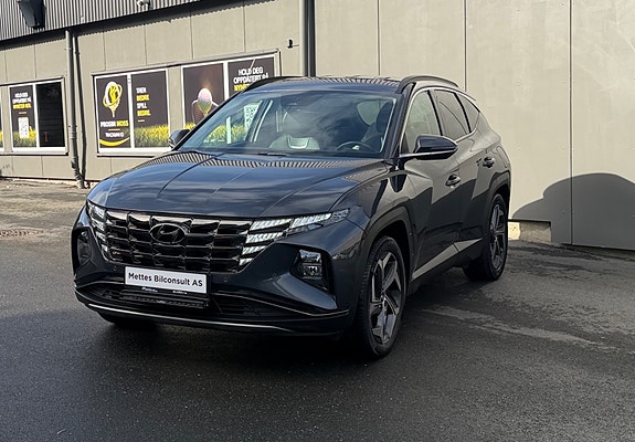 Hyundai Tucson 4 of 28