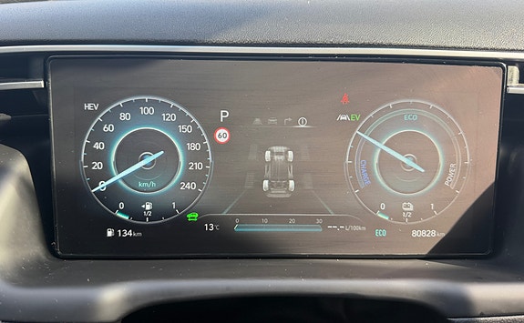 Hyundai Tucson 25 of 28