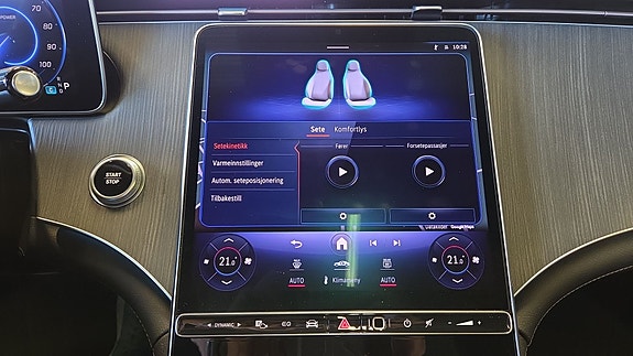 Mercedes-Benz EQE350 24 of 30