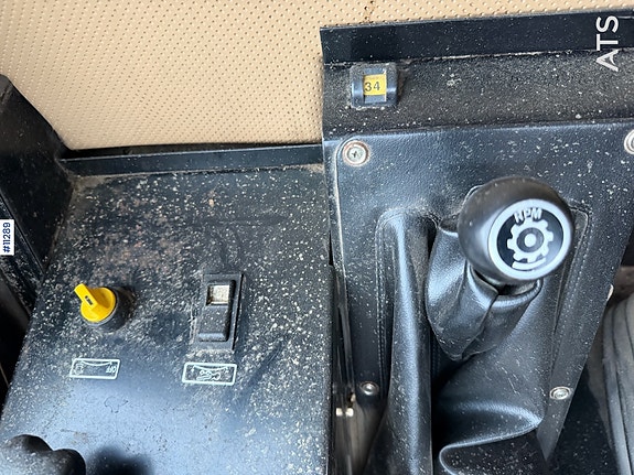 John Deere 1170 Tresker.  SE VIDEO! 24 of 30