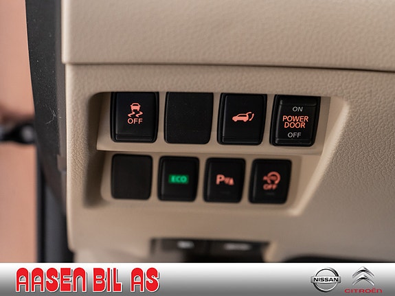 Nissan X-Trail 22 of 30
