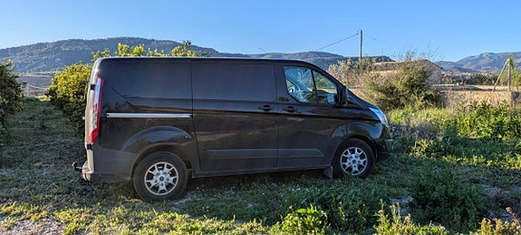 Ford Transit Custom 8 of 30