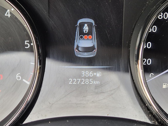 Nissan X-Trail 22 of 22