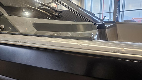 Buster Magnum Q Edition F225 Overligger 17 of 17
