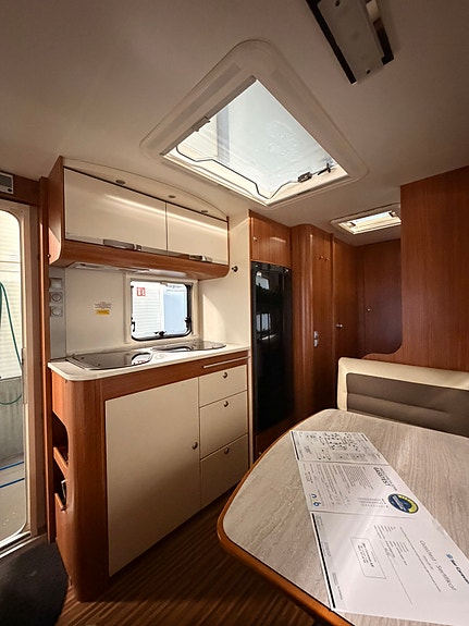 Adria Adora 563PT 18 of 20