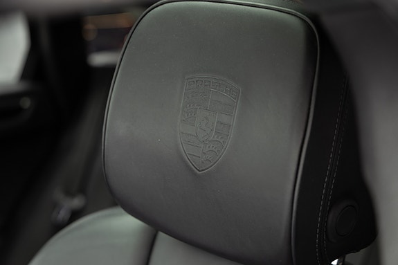 Porsche Macan 21 of 30