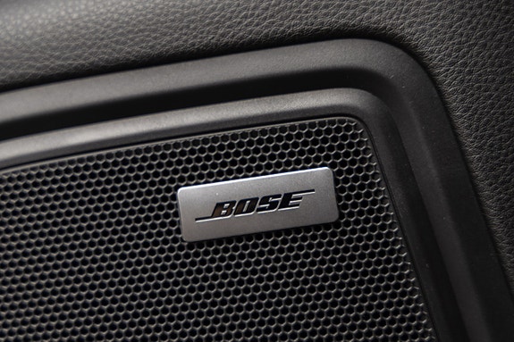 Porsche Macan 16 of 30