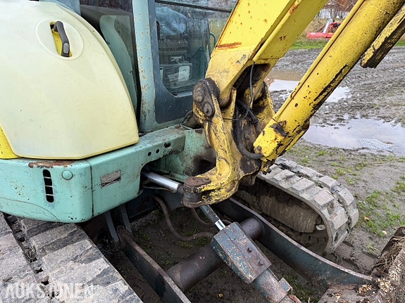 Yanmar ViO55 8 of 27