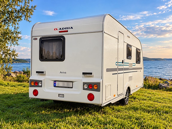 Adria 400 AVIVA / 837KG / GULVVARME / BATTERIPAKKE / FUKTTEST 3 of 28