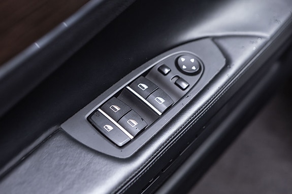 BMW 740d 21 of 30