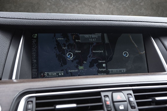 BMW 740d 16 of 30
