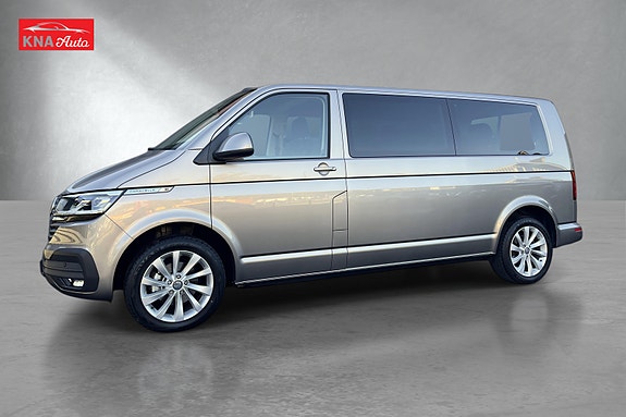 Volkswagen Caravelle 3 of 30