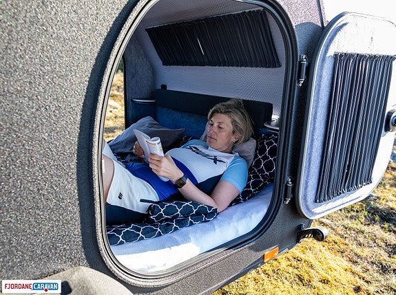 Lifestyle Camper X-Line Premium Black Edition 22 of 30