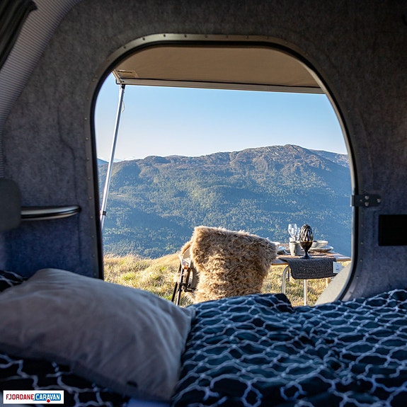 Lifestyle Camper X-Line Premium Black Edition 20 of 30