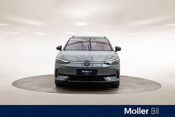 Volkswagen ID.7 8 of 30