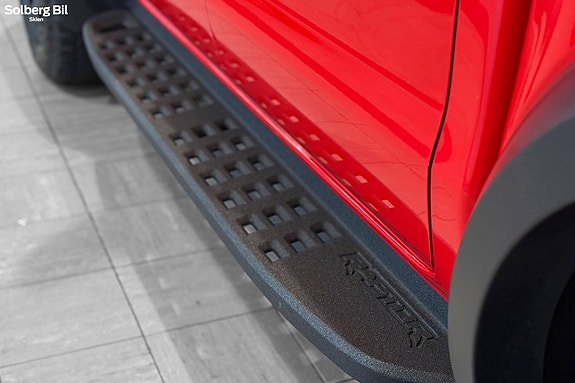 Ford Ranger Raptor 12 of 30