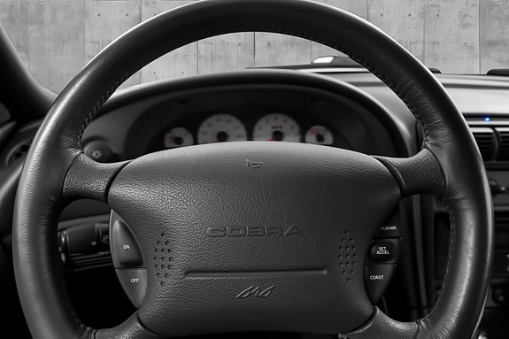 Ford Mustang 20 of 30