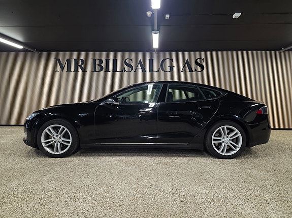 Tesla Model S 6 of 30