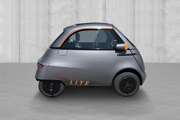 Microlino LITE 95KM WLTP / MOPEDBIL / 16 ÅR / 45KM/T 7 of 20