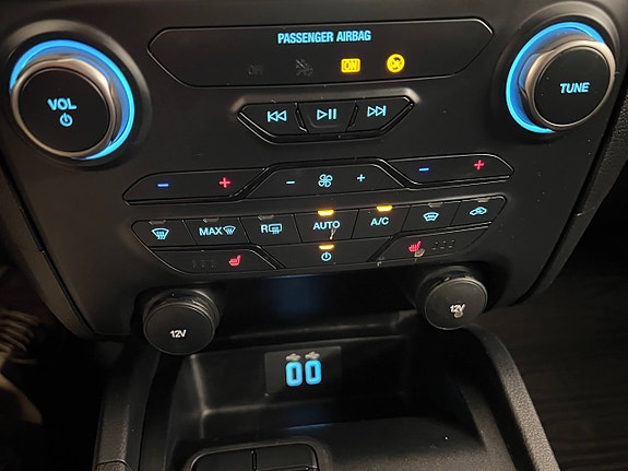 Ford Ranger Raptor 22 of 30