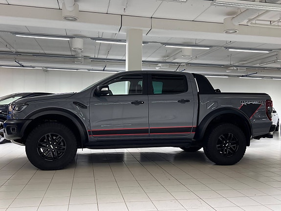 Ford Ranger Raptor 6 of 30