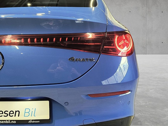 Mercedes-Benz CLA350 19 of 20