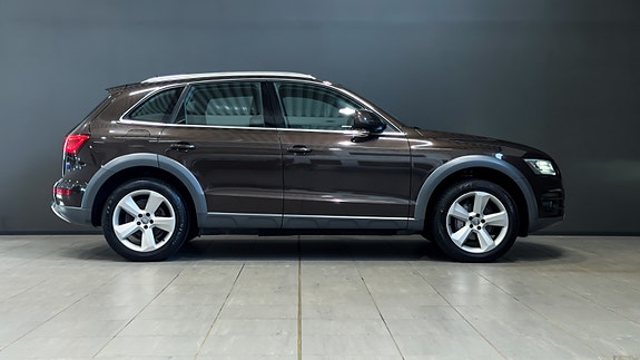 Audi Q5 6 of 30