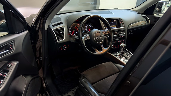 Audi Q5 15 of 30