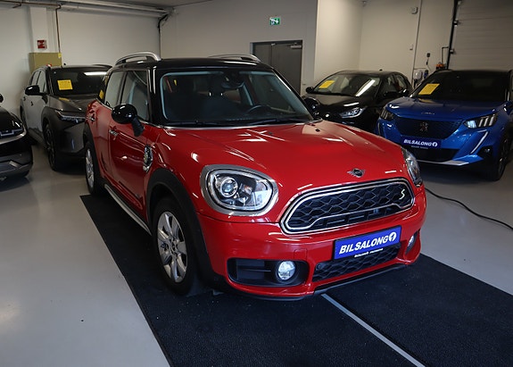 MINI Countryman Cooper SE 2 of 30