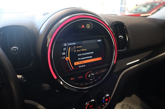 MINI Countryman Cooper SE 30 of 30