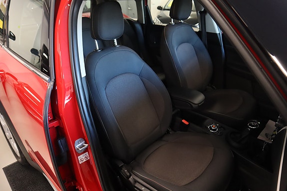 MINI Countryman Cooper SE 18 of 30