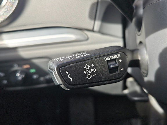 Audi A3 8 of 14