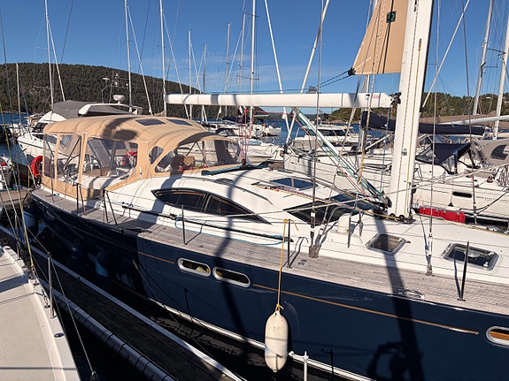 Jeanneau Sun Odyssey 54 DS – Ny motor | Nytt teakdekk | Omfattende oppgradert 6 of 30