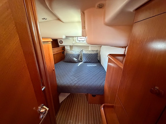 Jeanneau Sun Odyssey 54 DS – Ny motor | Nytt teakdekk | Omfattende oppgradert 29 of 30