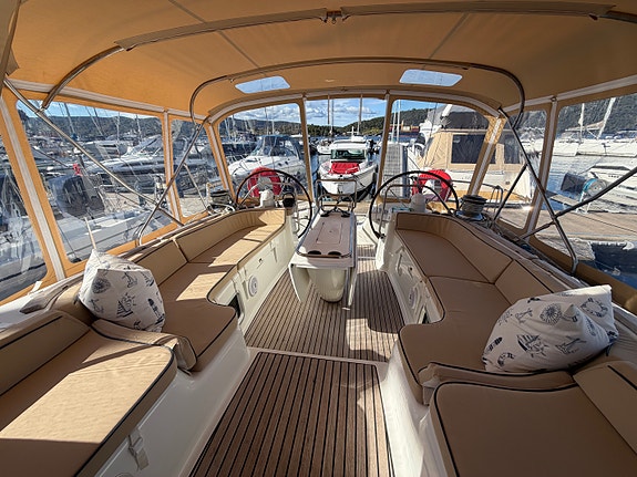 Jeanneau Sun Odyssey 54 DS – Ny motor | Nytt teakdekk | Omfattende oppgradert 15 of 30