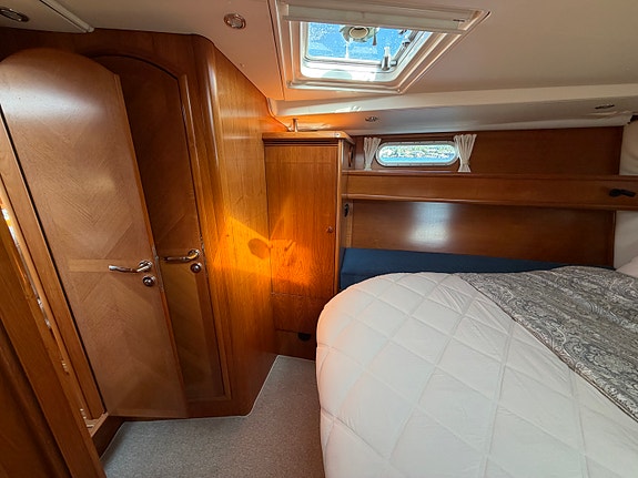 Jeanneau Sun Odyssey 54 DS – Ny motor | Nytt teakdekk | Omfattende oppgradert 24 of 30