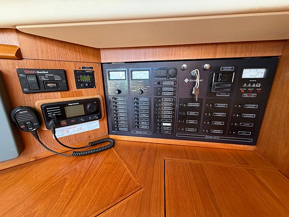 Jeanneau Sun Odyssey 54 DS – Ny motor | Nytt teakdekk | Omfattende oppgradert 20 of 30