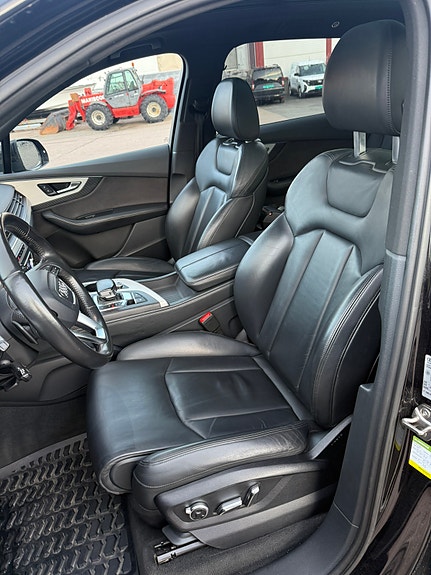 Audi Q7 22 of 30