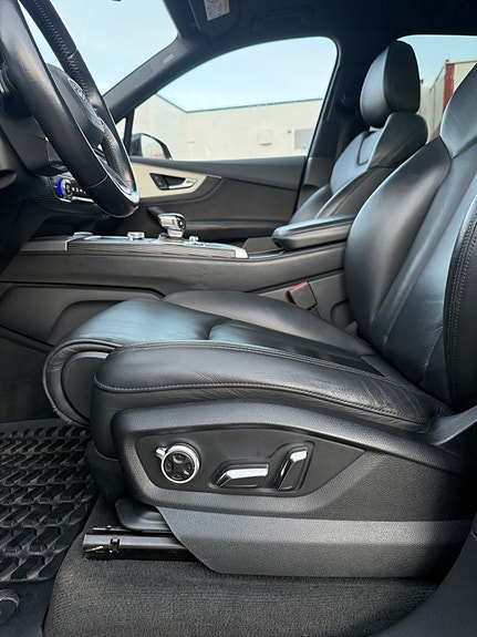 Audi Q7 23 of 30