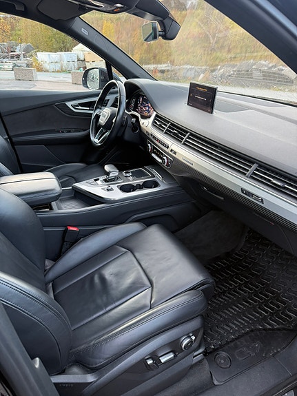 Audi Q7 29 of 30